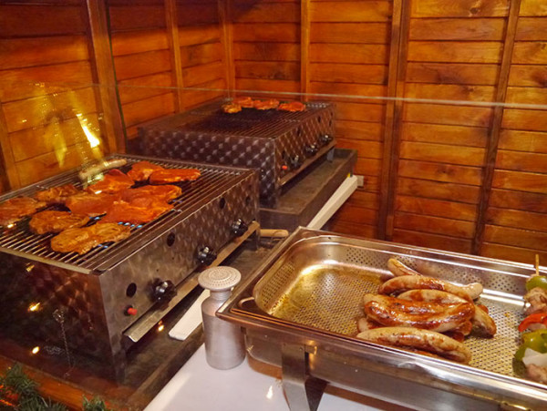 Weihnachts - Grillstand