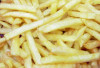 Pommes mit Ketchup und Mayo